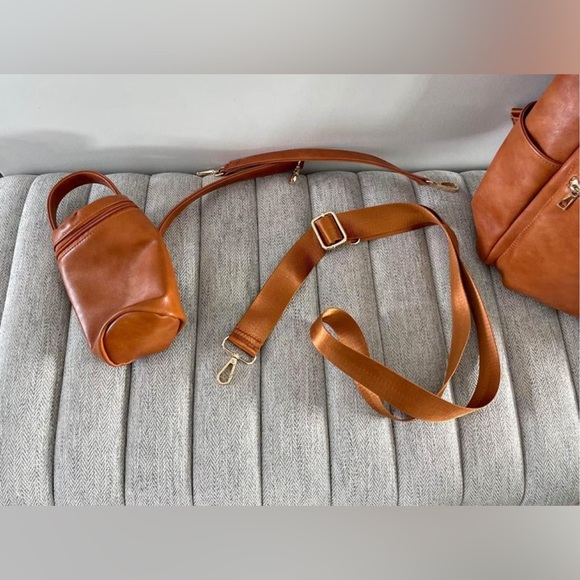 Fox and Sparrow The Liam Diaper Bag - Picture 3 of 4